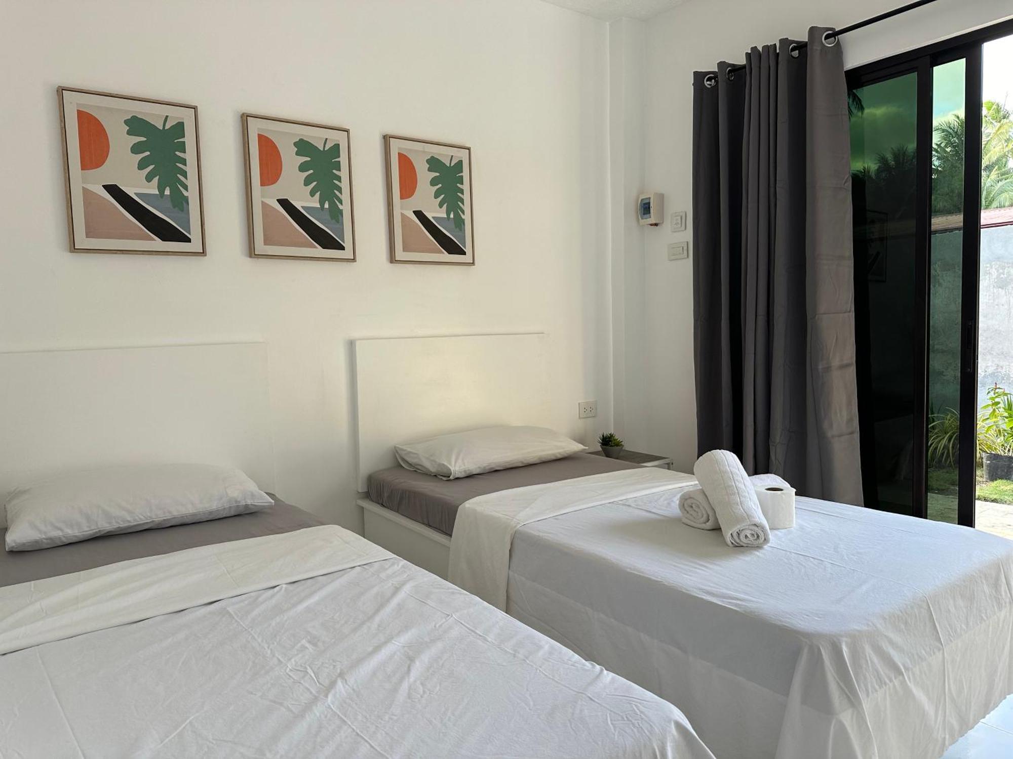 Standard Twin Room with Garden View
